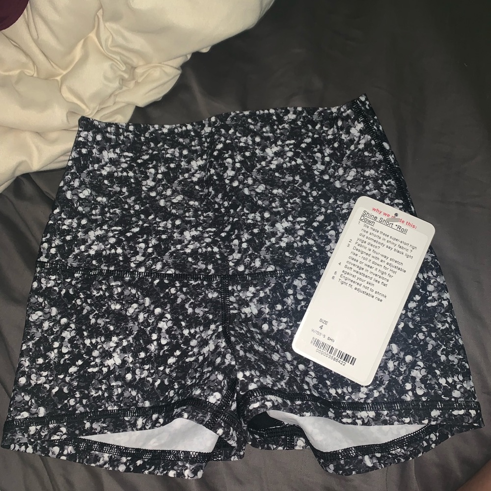 brand new lulu lemon shorts